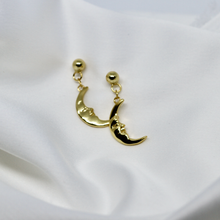 Load image into Gallery viewer, Lune Earrings
